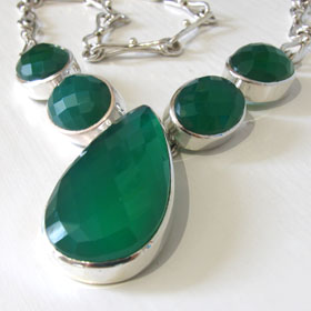 Faceted Green Onyx Necklace Bella